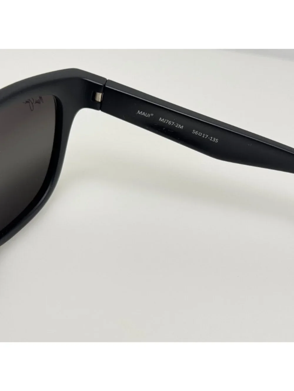 Maui Jim Sunglasses MJ767-2M Secrets STG-BG Italy 56-17-135